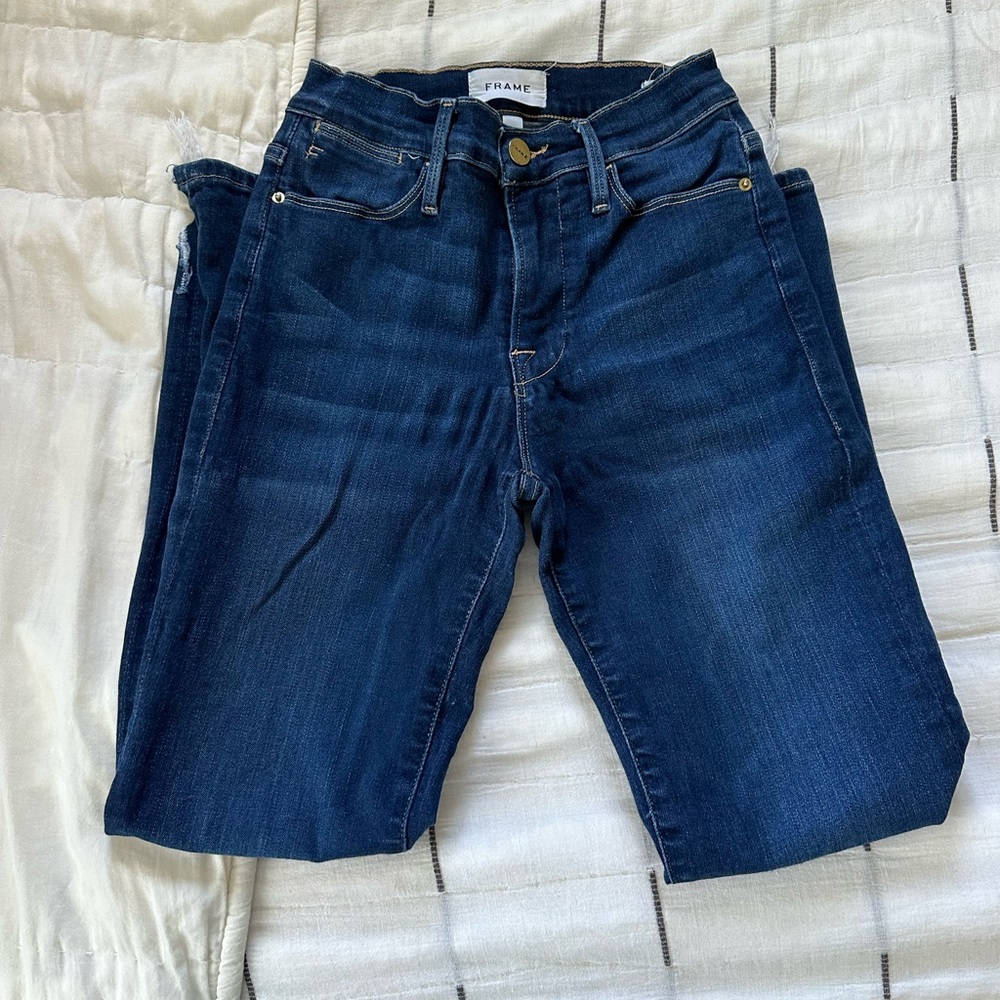 Frame Le High Straight Cobbert Rips Jeans - Picture 4 of 11